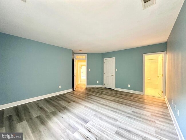 Building Photo - 1460 Carrington Ridge Ln
