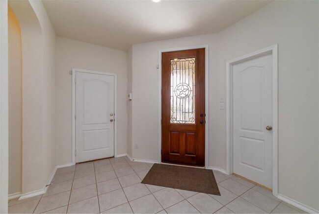 Building Photo - 321 Tordesillas Dr