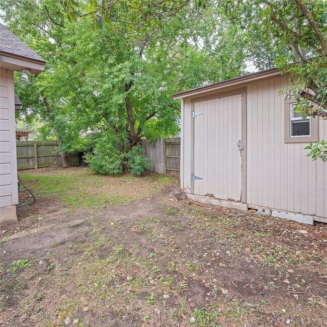 Building Photo - 1506 Cindy Ct