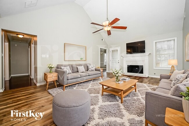 Building Photo - 1919 Chambers Rd