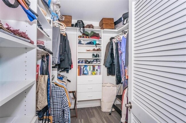 Building Photo - 1645 W Snow Cir