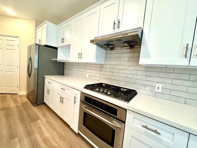 Building Photo - 1818 Maidenhair Ln