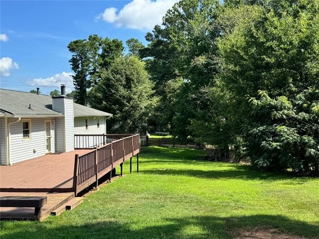 Building Photo - 803 Santa Fe Trail