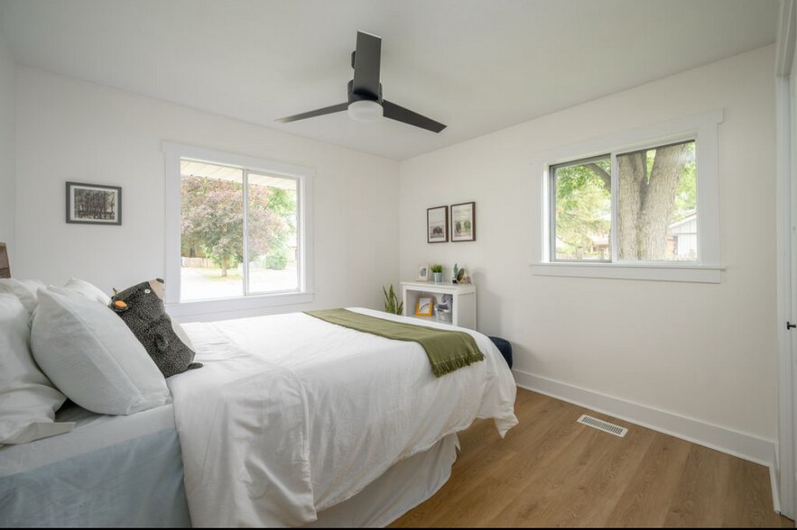 Building Photo - 3864 Esquire Ct