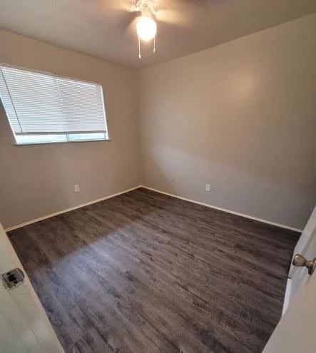 Building Photo - 720 Melany Ln