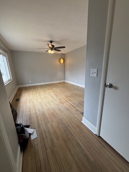 Building Photo - 866 Harlan St