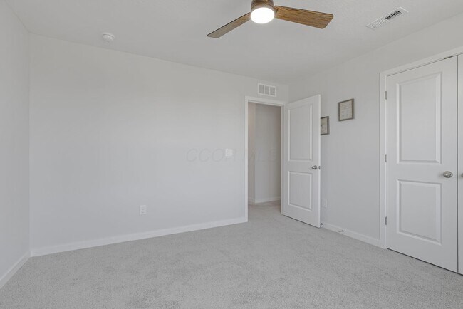 Building Photo - 758 Leslie Dr