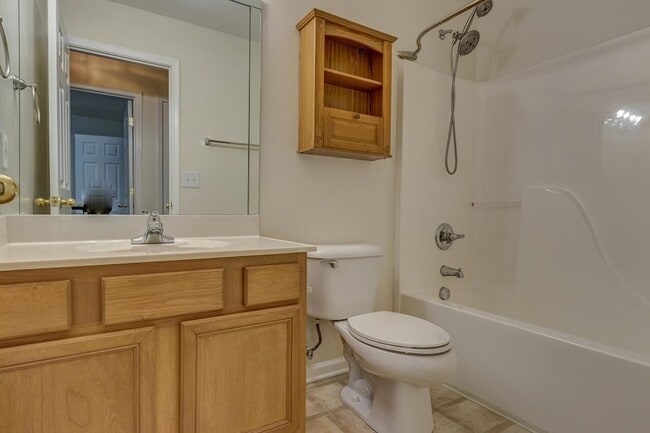 Building Photo - 632 Vonbryan Trace