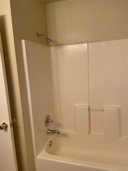 Building Photo - 500 Pee Jay Cv