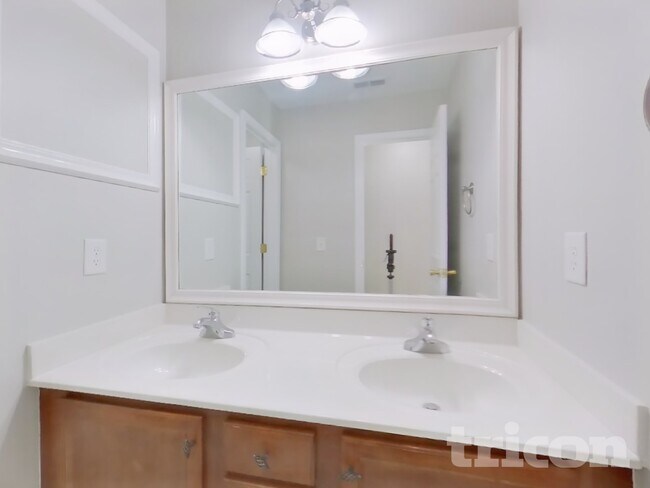 Building Photo - 116 Fate Ct