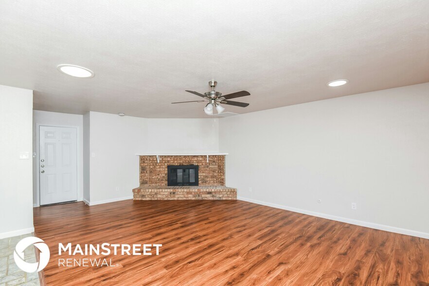 Building Photo - 4705 Independence Trail