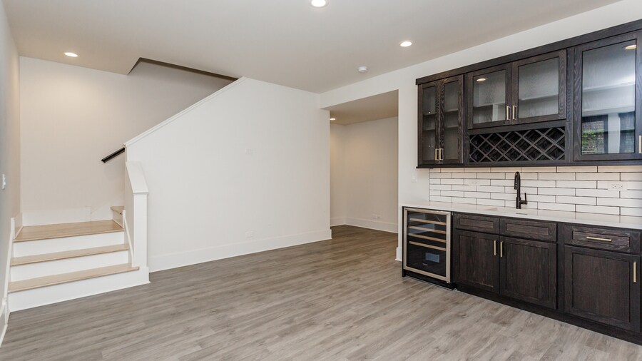 Lower Level - 1327 N Wicker Park Ave