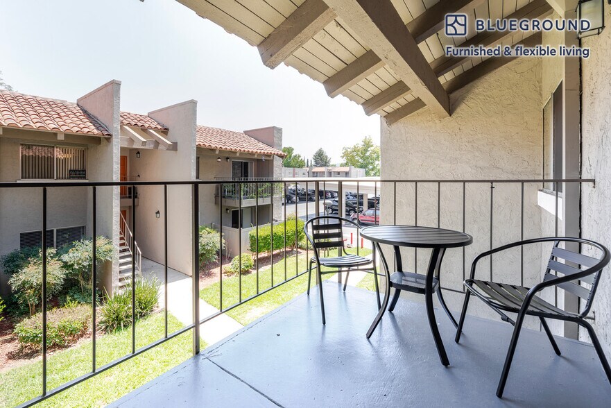 Building Photo - 350 Budd Ave