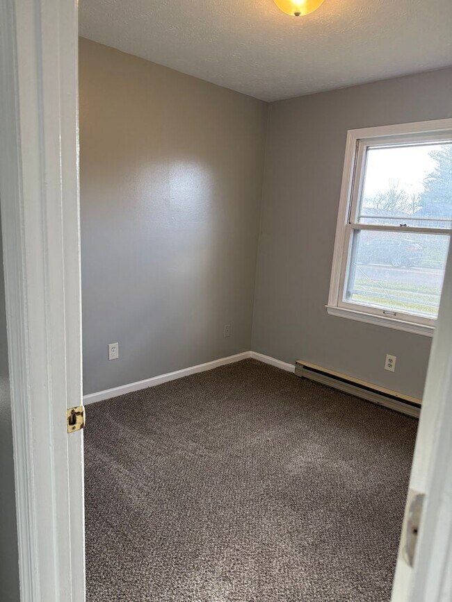 Building Photo - 3509 Buckhorn Dr