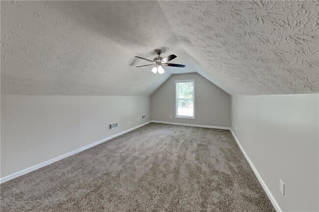 Building Photo - 2070 Charleston Oak Cir