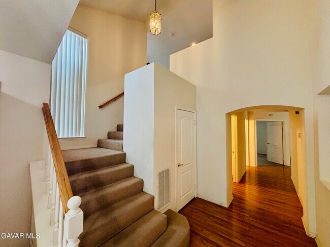 Building Photo - 3108 Tourmaline Ln