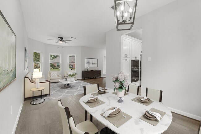 Building Photo - 11923 Pondwood Dr