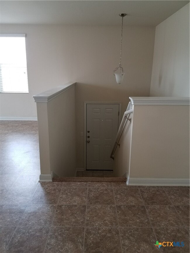 Building Photo - 334 Trestle Tree