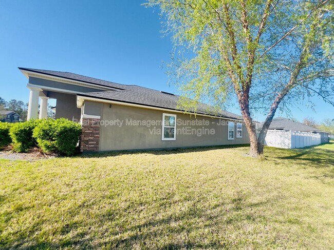 Building Photo - 630 Glendale Ln