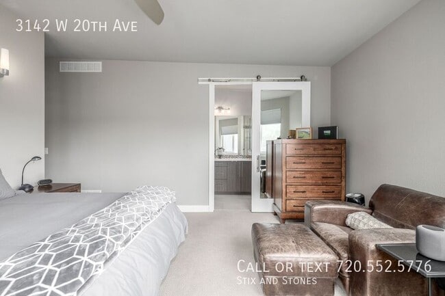 Building Photo - 3142 W 20th Ave
