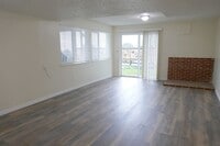 Building Photo - 3926 Grand Ave