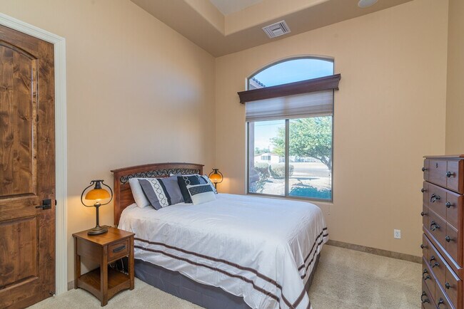 Building Photo - 37023 N 12th St