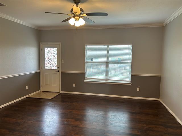 Building Photo - 9300 Castorian Dr