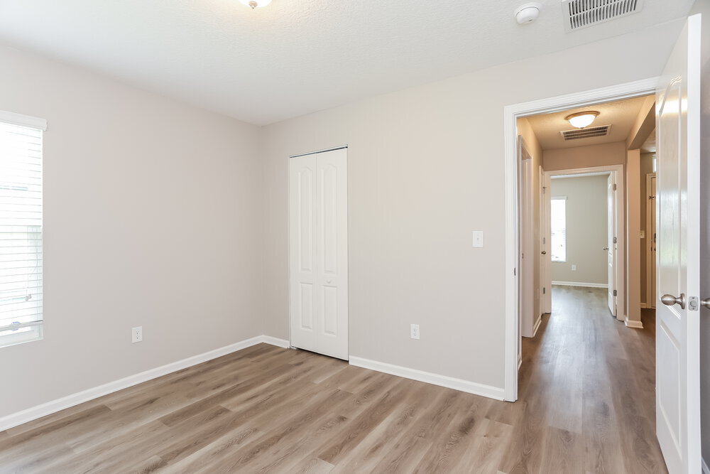 Building Photo - 12331 Glimmer Wy