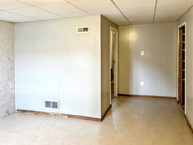 Building Photo - BALTIMORE SPECIAL! Get $200 OFF Your First Month on This 2 Bed / 2 Bath Townhome with Deck & W/D!