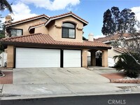 Building Photo - 421 Dylan Dr