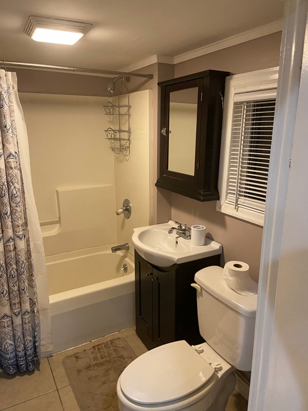 Building Photo - 1611 Electric St