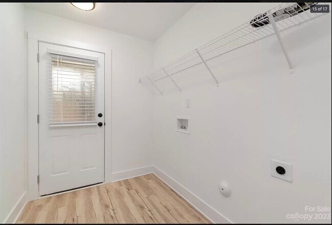 Building Photo - 3 Bed, 2 Bath Home in Landis NC!