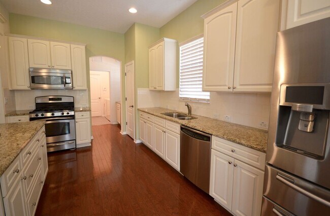 Building Photo - 610 Victoria Hills Dr