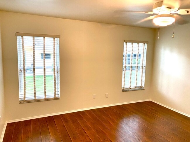 Building Photo - 10116 Fairtree Ln