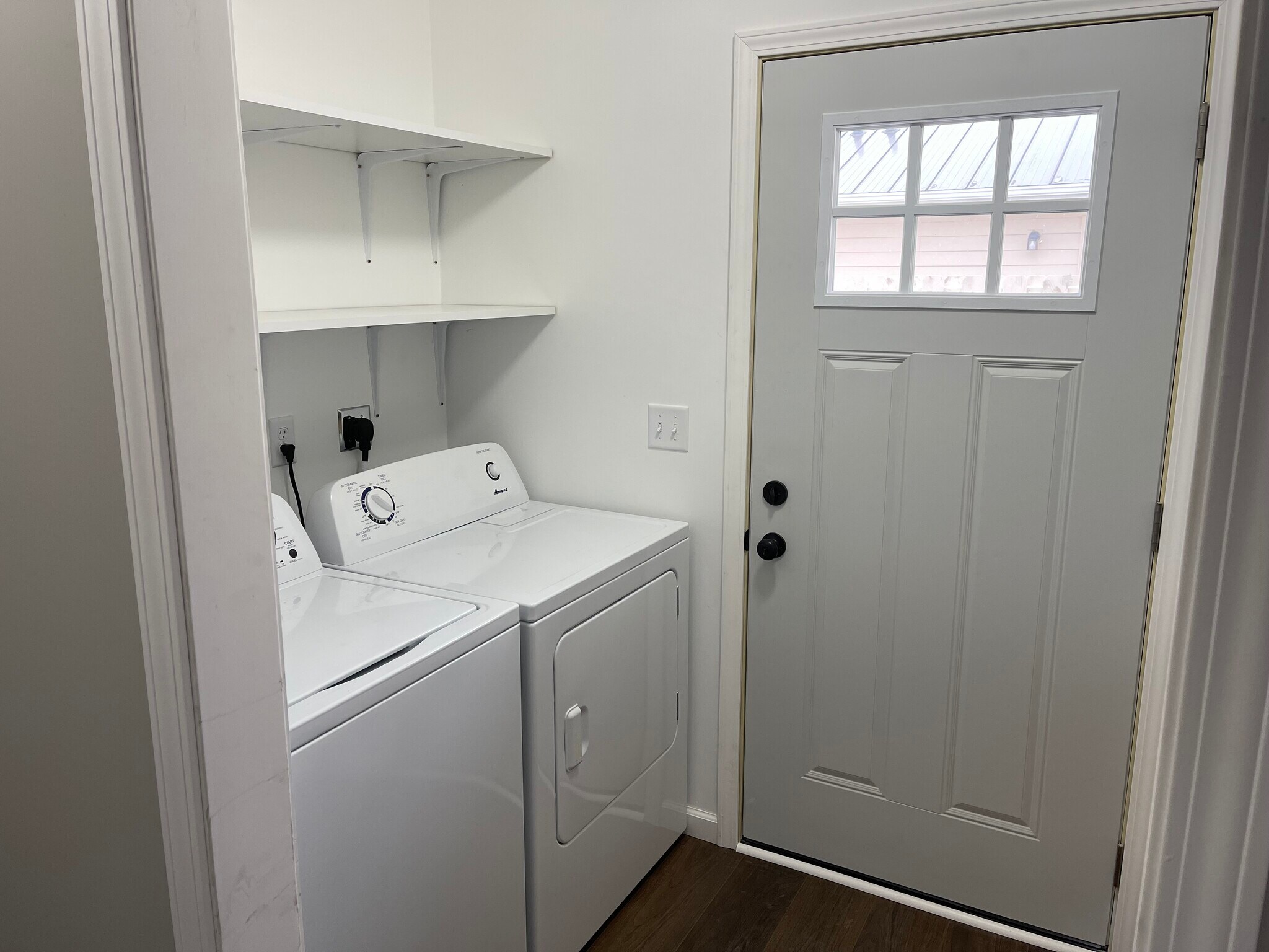 Building Photo - 995 Madison Ave