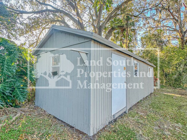 Building Photo - 2618 S Palmeden Dr