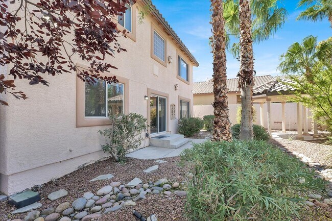 Building Photo - 10672 Blue Nile Ct
