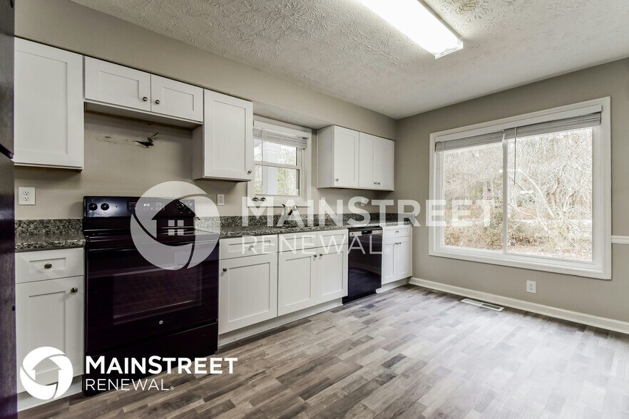 Building Photo - 51 N Doe Dr