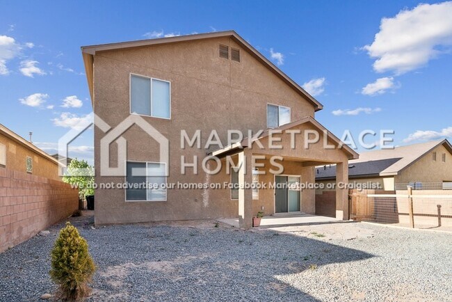 Building Photo - 3533 Wild Horse Rd NE