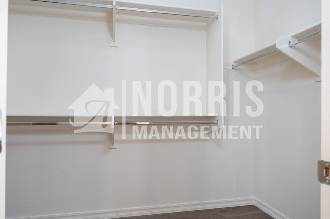 Building Photo - Beautiful Home in Villago Community