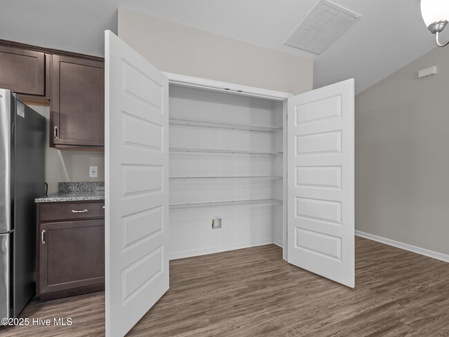 Building Photo - 227 Patriot Dr