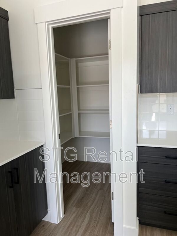 Building Photo - 4216 Strider Ln