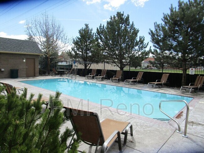 Building Photo - 1450 Idlewild Dr