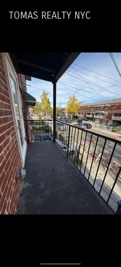 Building Photo - 459 Commonwealth Ave