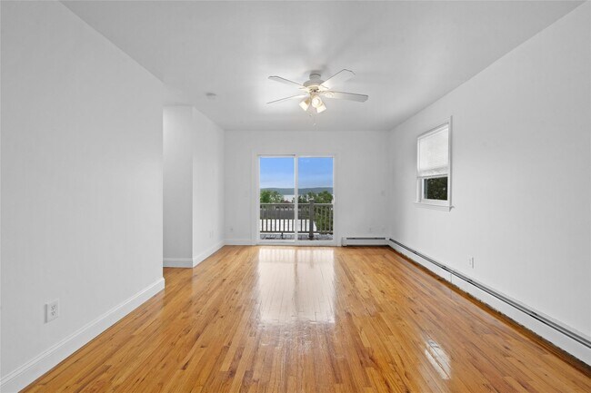 Building Photo - 56 S Highland Ave