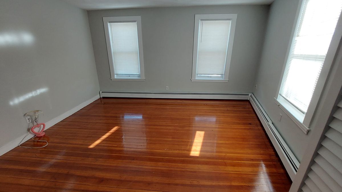 Building Photo - 225 Florence St