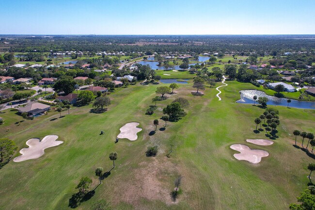 Building Photo - 3000 Conifer Dr