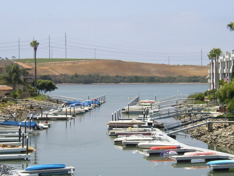 Agua Hedionda Lagoon - 4659 Park Dr