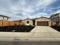 Building Photo - 1013 Bluebell Cir