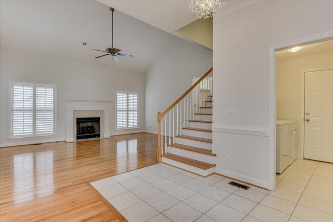 Building Photo - 9 Juniper Loop